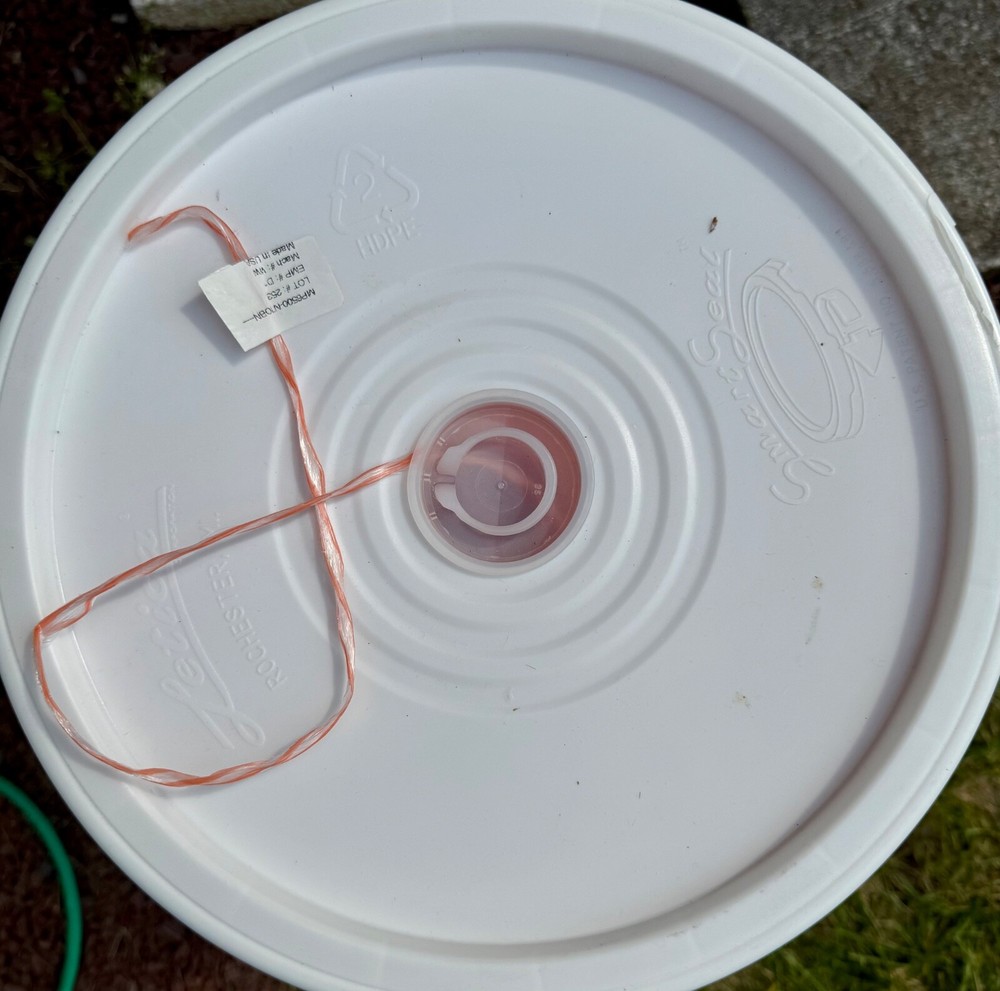 klein tools pulling line 6500 ft with orange tracer New.