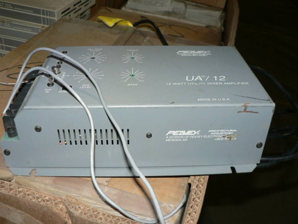 PEAVEY ARCHITECTURAL ACOUSTICS UTILITY MIXER AMPLIFIER