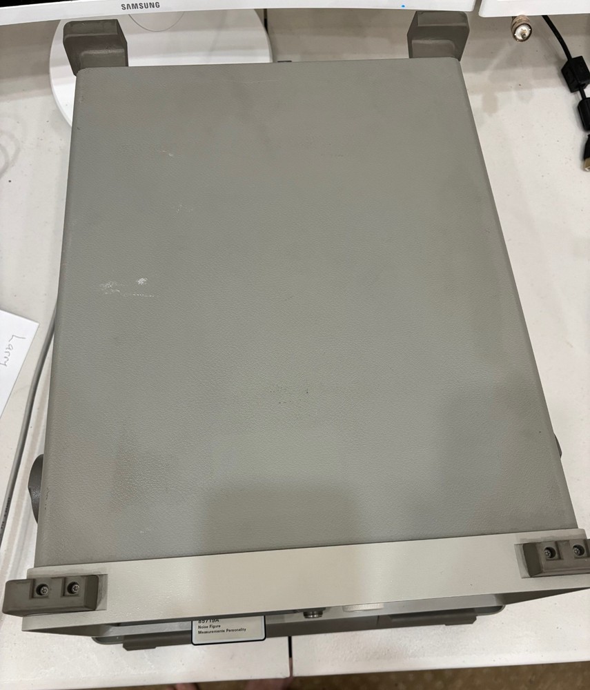 HP Agilent 8596E Spectrum Analyzer - Please read