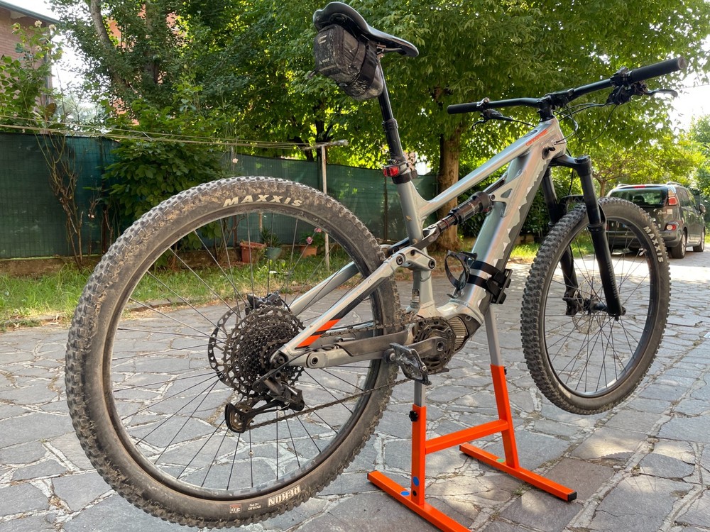 Central Maintenance Kickstand E-MTB adjustable ebike emtb universal