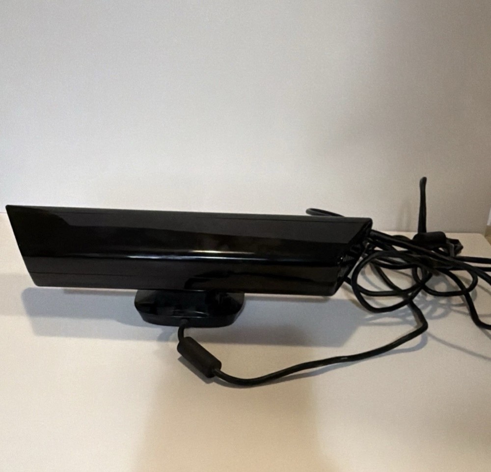 Microsoft Xbox 360 Kinect Motion Sensor Camera USB 6ft Cable Tested And Works!