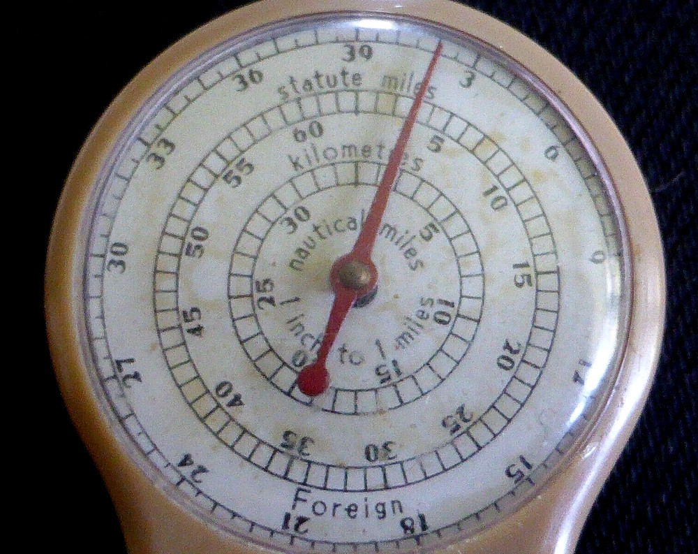 Great Vintage Curvimeter Map Measuring Wheel & Compass, 1940s