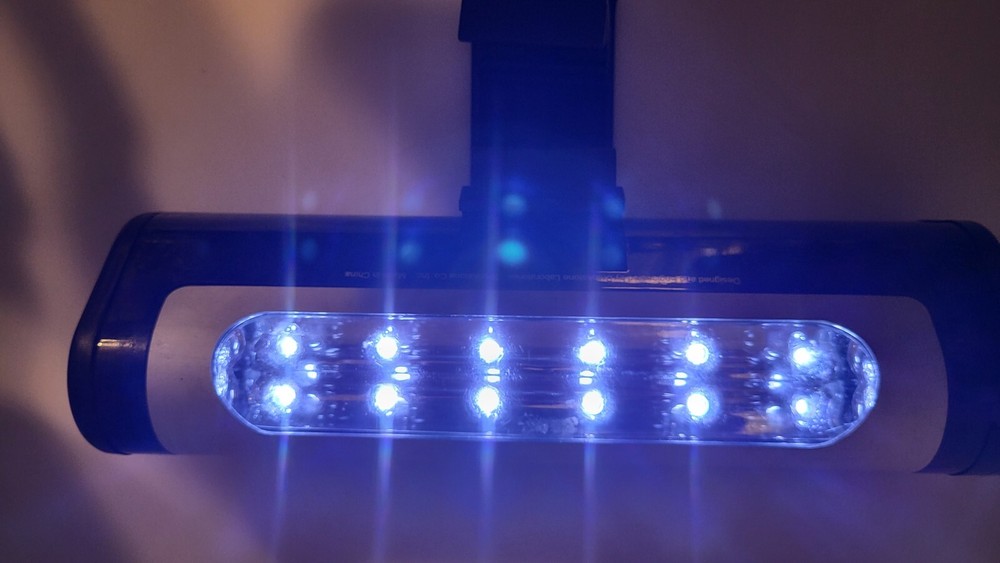 Brookstone BBQ Grill Light Adjustable Clamp Pivot Wireless Battery Operated