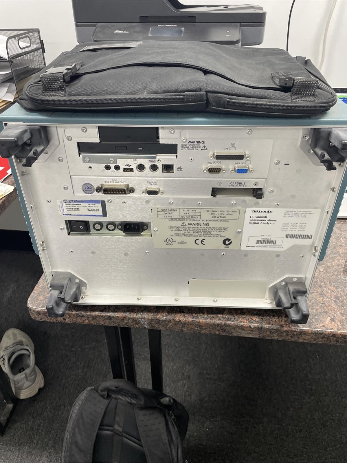 Tektronix CSA8000B Communication Analyzer Working NO SAMPLING MODULE! Unit only!