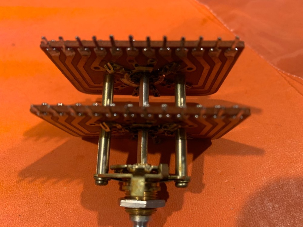 Sansui AU-7700 Integrated Stereo Amplifier - Tape Selector Switch