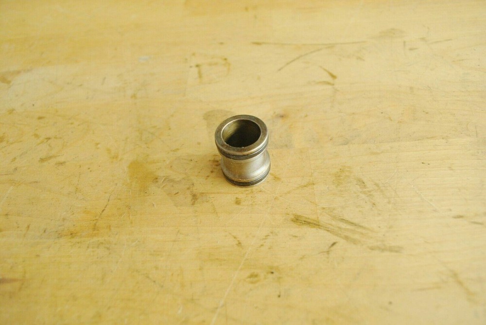 Curtiss-Wright R-1820 Cyclone DC-3 Valve Guide 136264