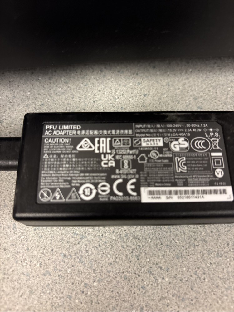 Fujitsu ScanSnap iX500 Document Scanner - Working