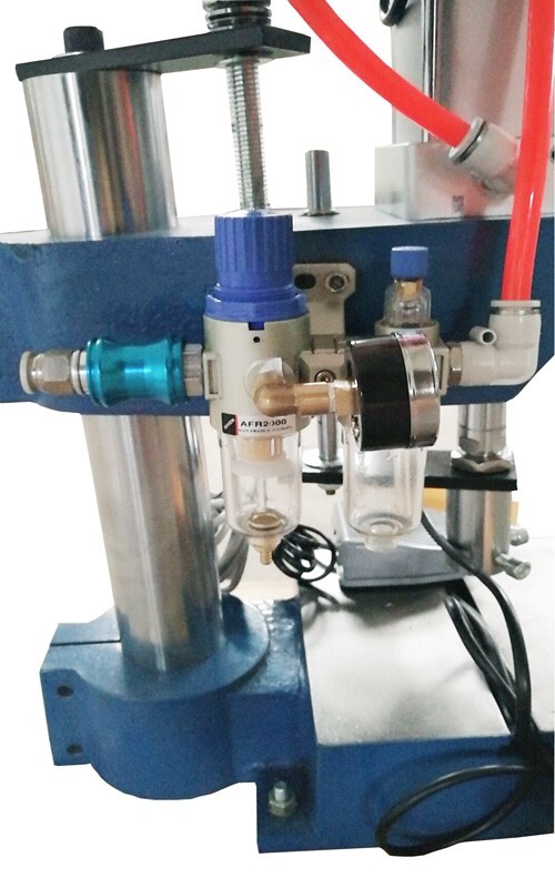 660Lb/300kg Pneumatic Punch Machine No Display Controller Adjustable Cylinder