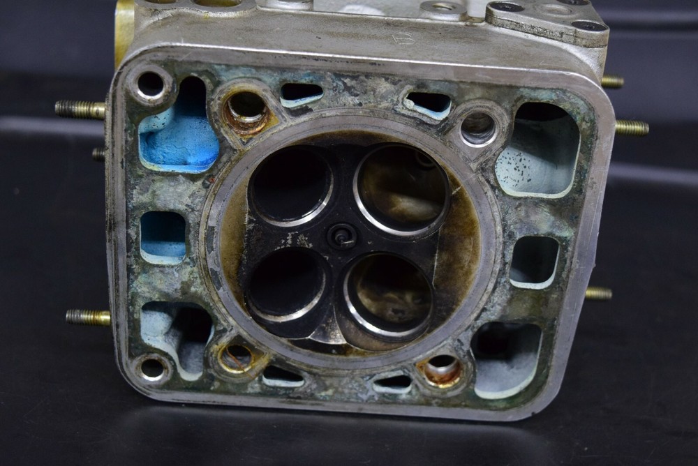 DUCATI 2001 748 ENGINE MOTOR EMPTY CYLINDER HEAD BORE