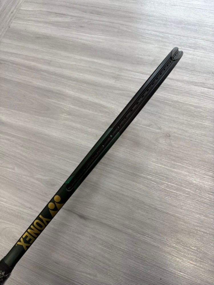YONEX VCORE PRO 97 Tennis Racket