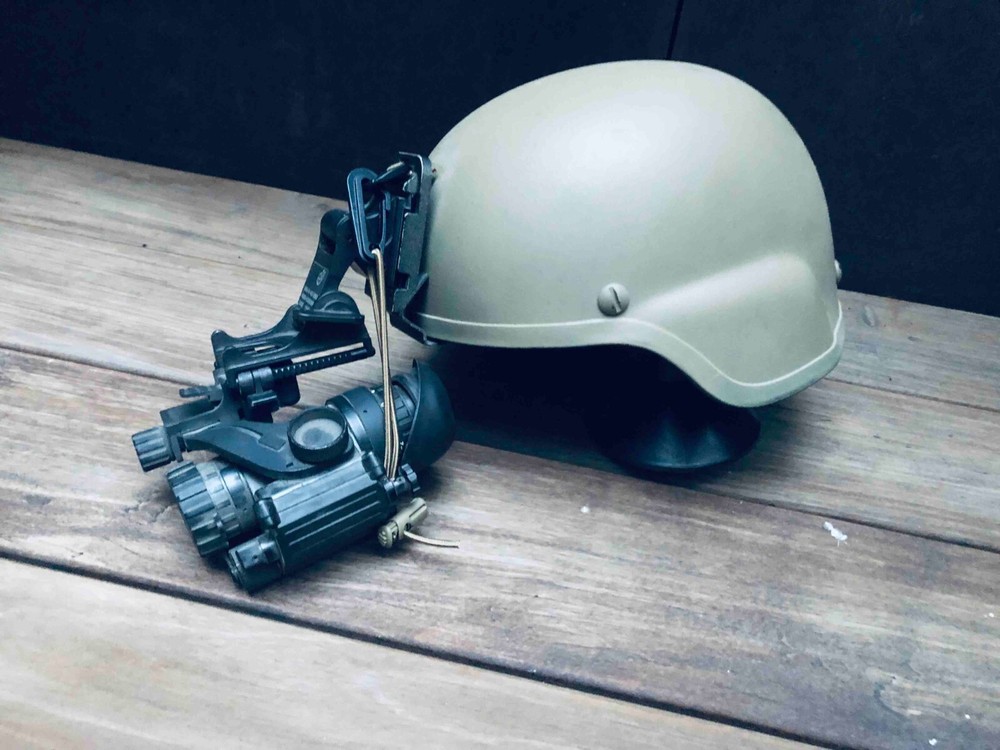 Tactical AN/PVS-14 Night Vision Lanyard System.