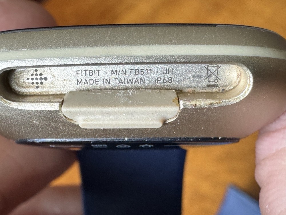 Fitbit Versa FB511 UE Sense Smartwatch For Parts Untested Read Description