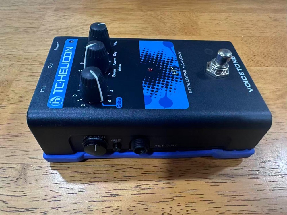 TC helicon H1 harmonizer for parts only / not working