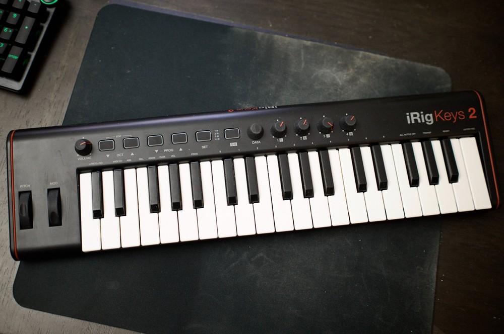iRig Keys 2 Full MIDI Keyboard Controller for iPhone/iPod touch/iPad/Mac/PC