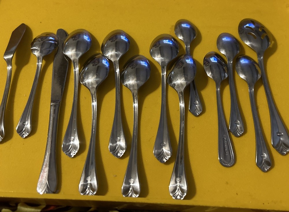 14 Pc Main Ingredient Stainless Mixed Flatware Lot Serving Soup Teaspoons
