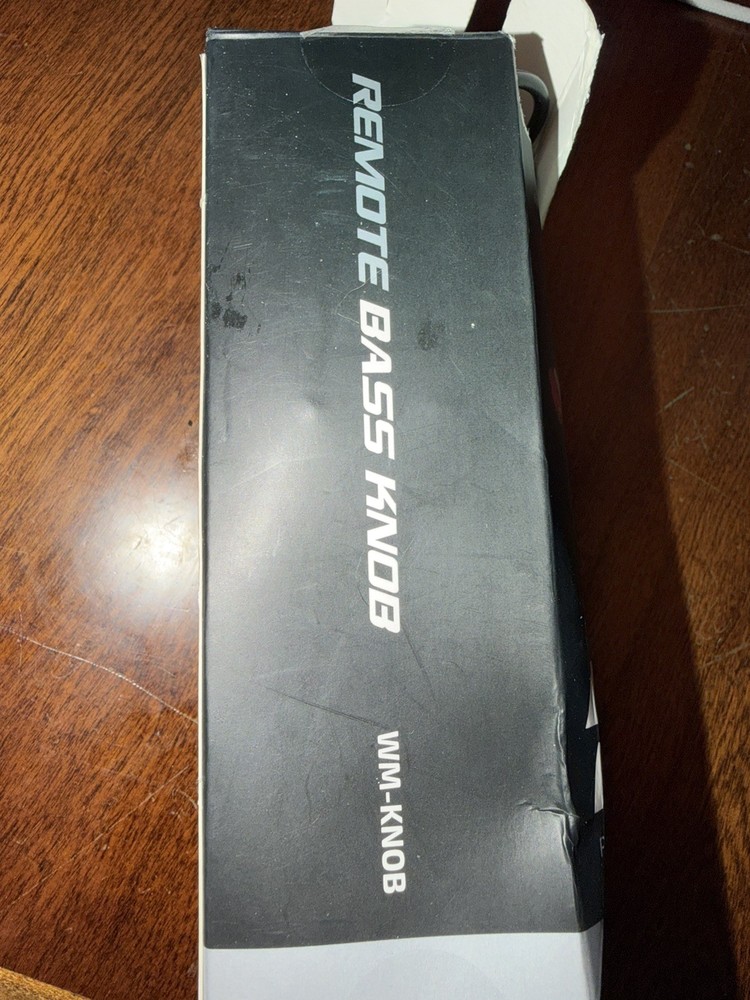 Metra Universal Amplifier/Amp RCA Level Bass/Gain Controller open box