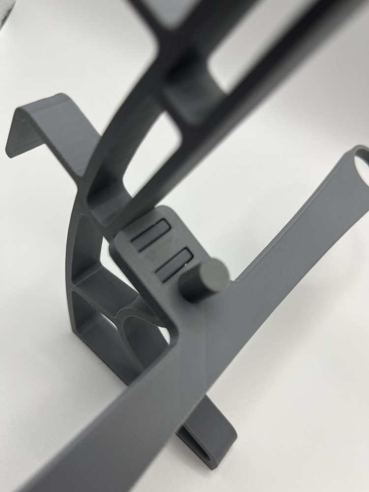 3D Printed: Display Stand for Nintendo Console ( SNES or NES ) + ( Mini )