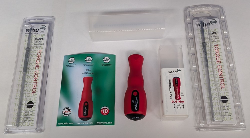 Wiha 0.6Nm Torque Screwdriver with 2 bits
