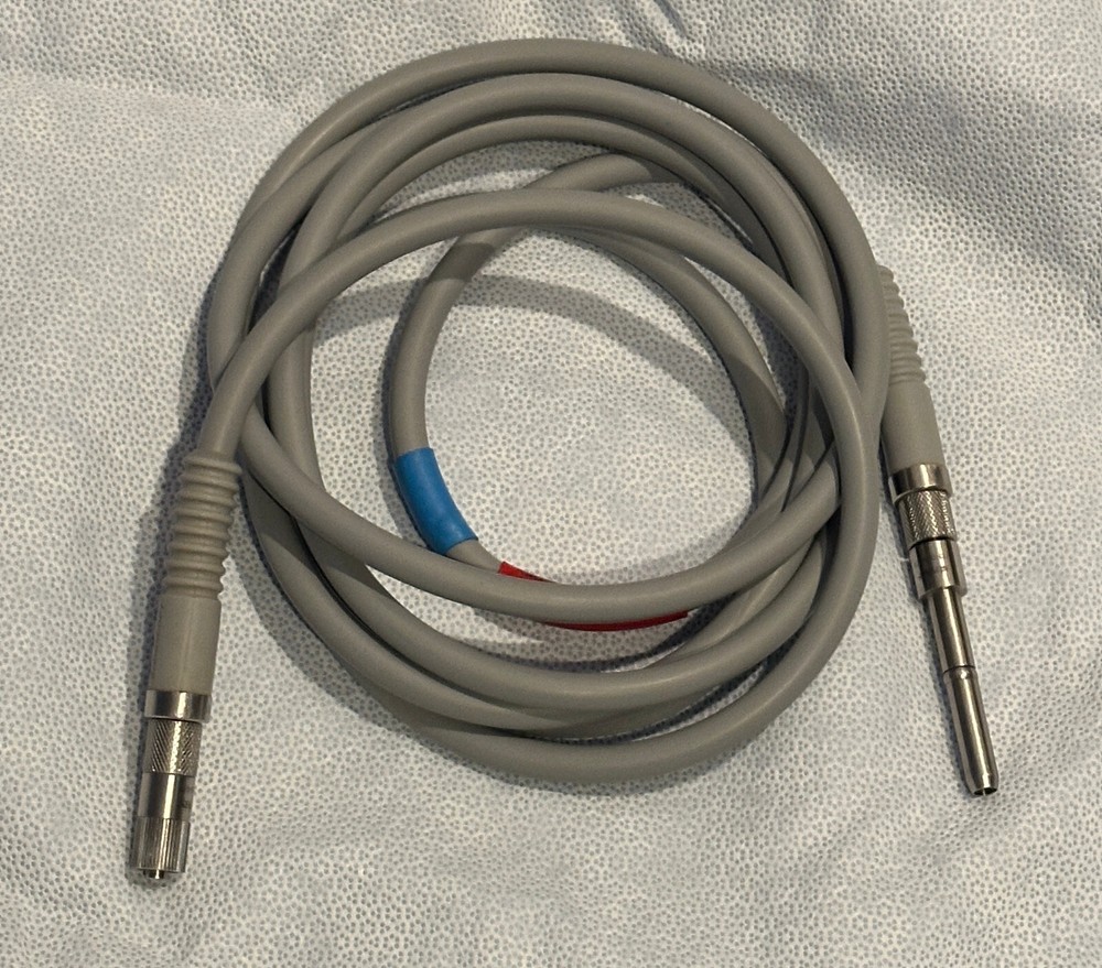 STRYKER ENDOSCOPY LIGHT CABLE 10 FEET