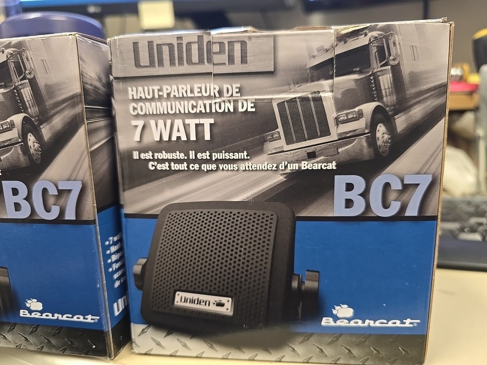 Uniden BC7 Portable Speaker System - Black