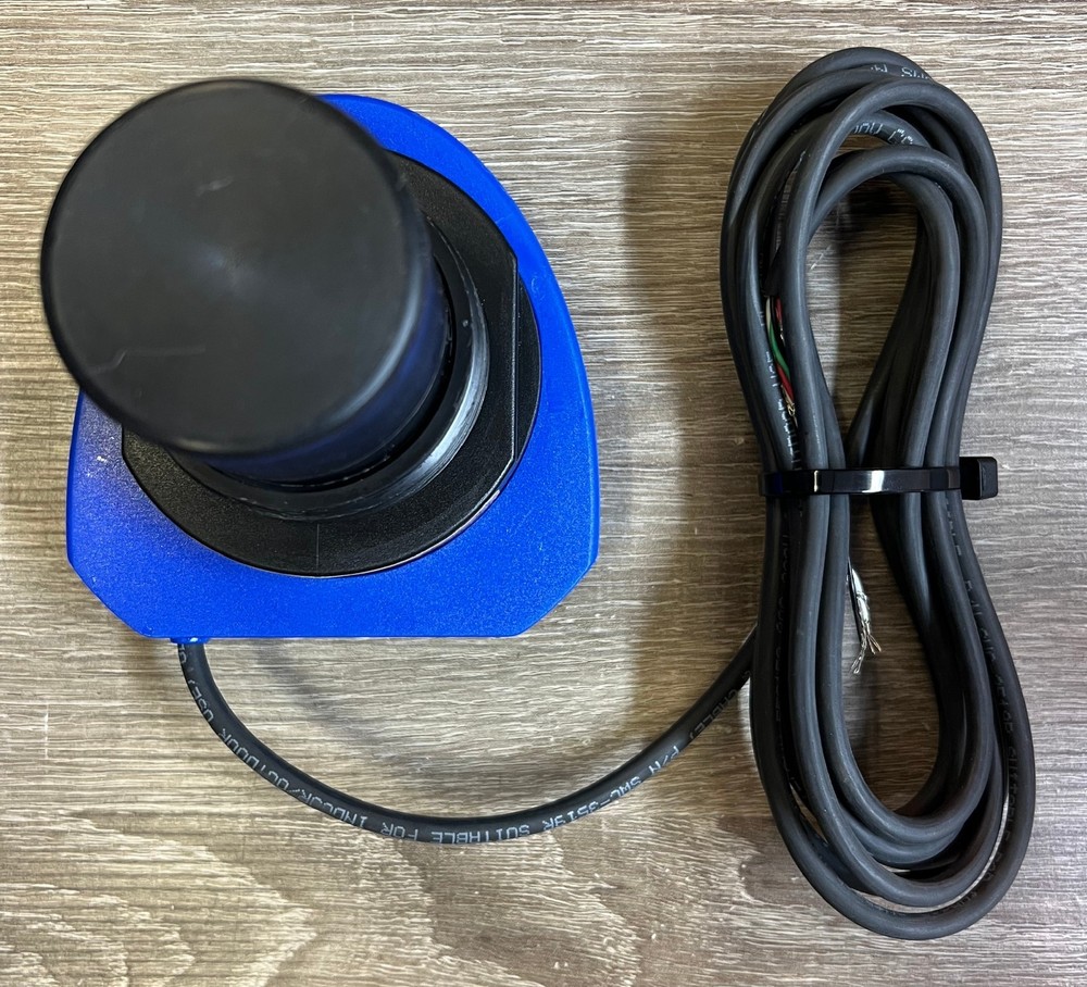 Dwyer Instruments LVU2732 Ultrasonic Level Transmitter