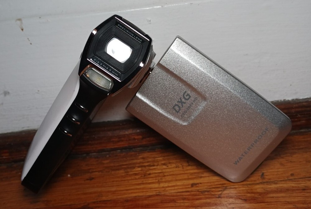 DXG 5B8V HD Digital Recorder Waterproof - Untested