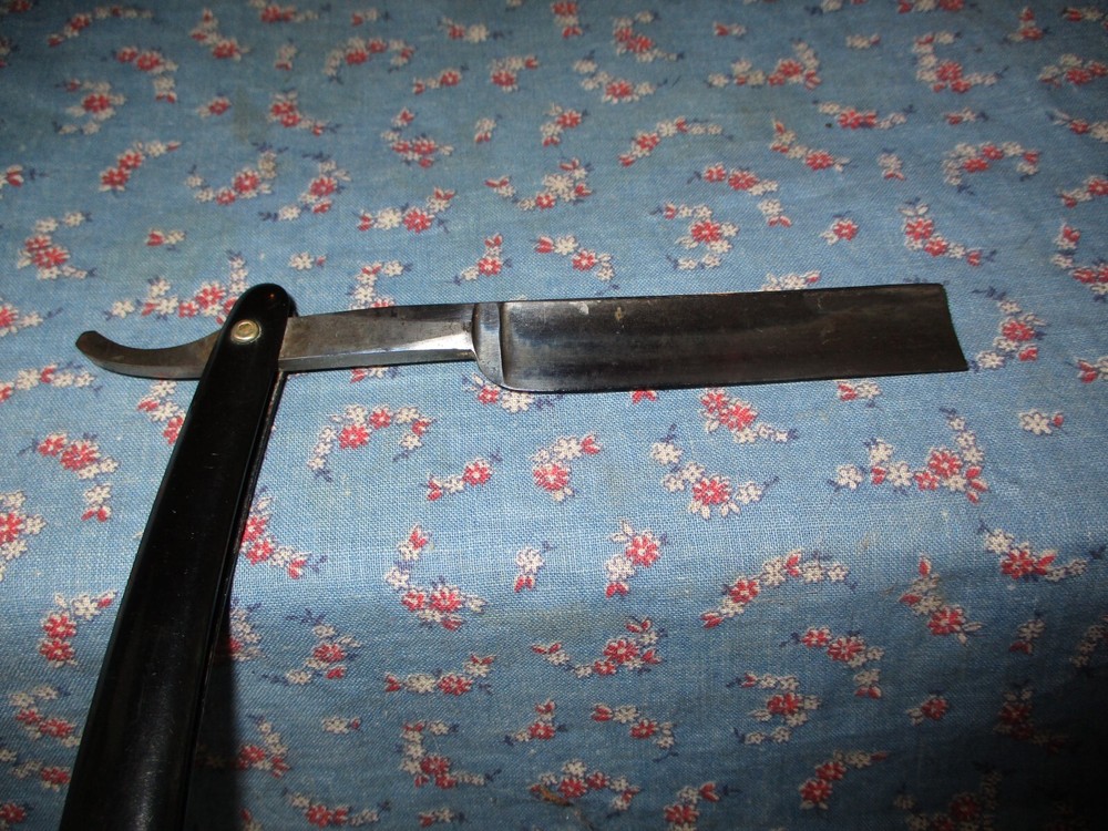 ff. Antique Straight Razor Koken No. 72
