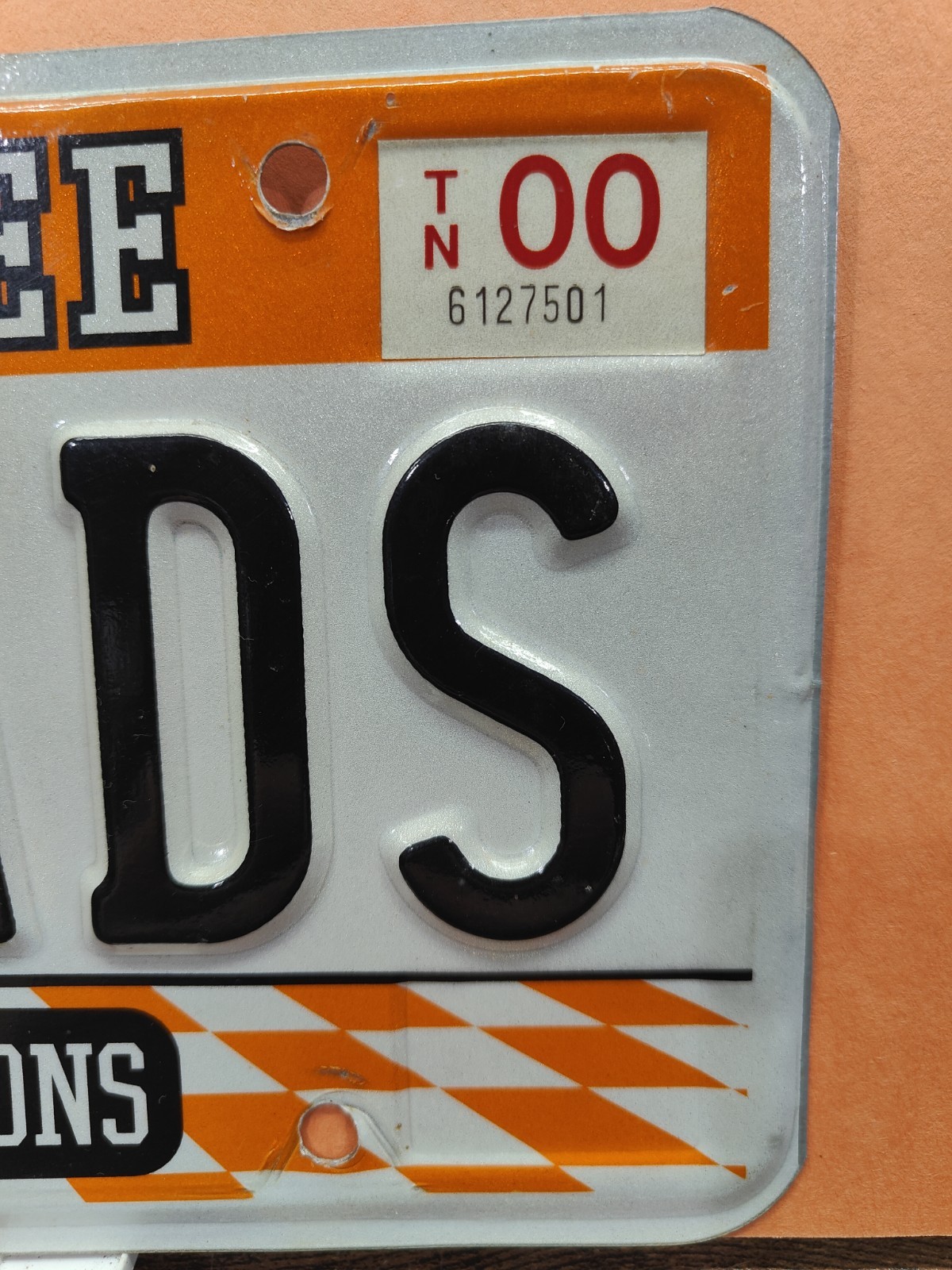 🟧Tennessee TN Tenn License Plate Tag 2000 🏈 National Champions VOLS Brad Name