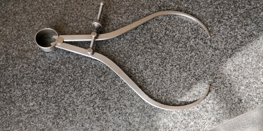 Union Tool - Outside Caliper -8" good condition Machinist