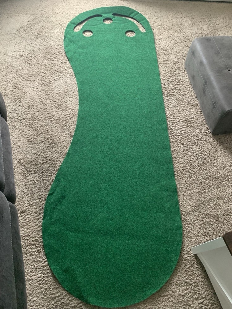Indoor Putting Green