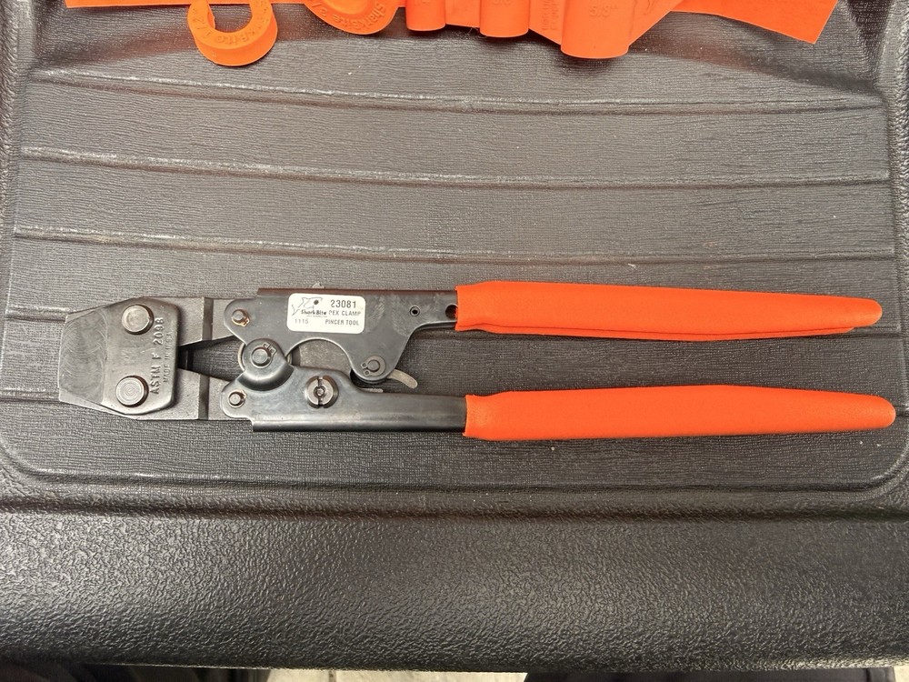 SharkBite 23081 Pex Clamp Tool Rough Plumbing Pipe and Fitting Tools