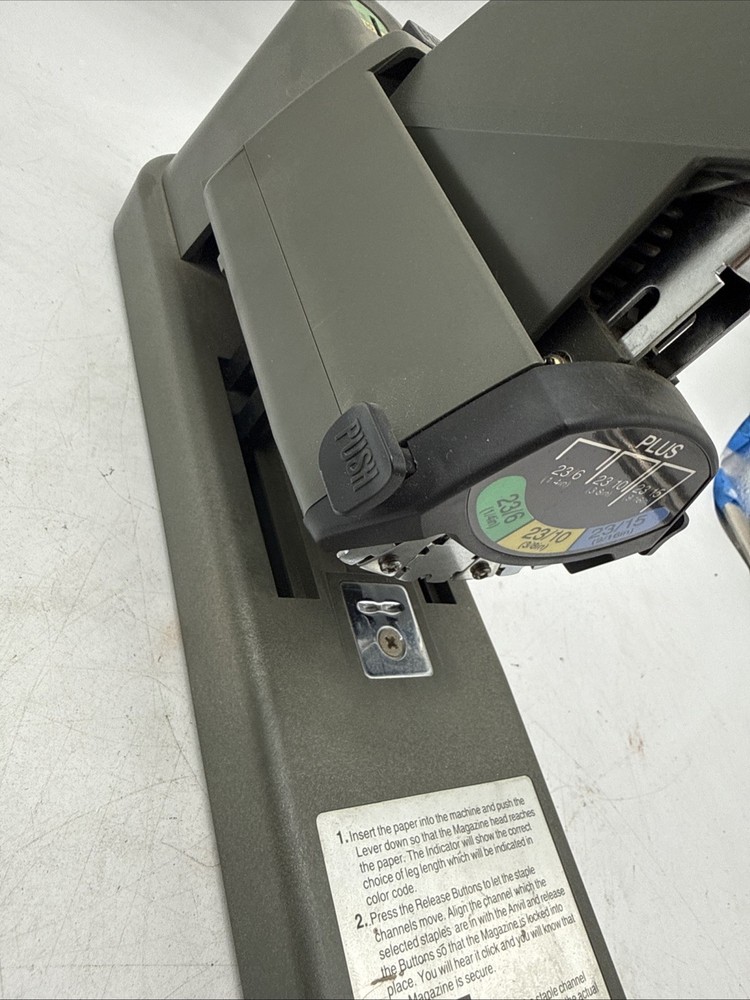 STAPLER HD (PLUS) ST-050M MULTI-MAGAZINE Holds Three Different Size Staples
