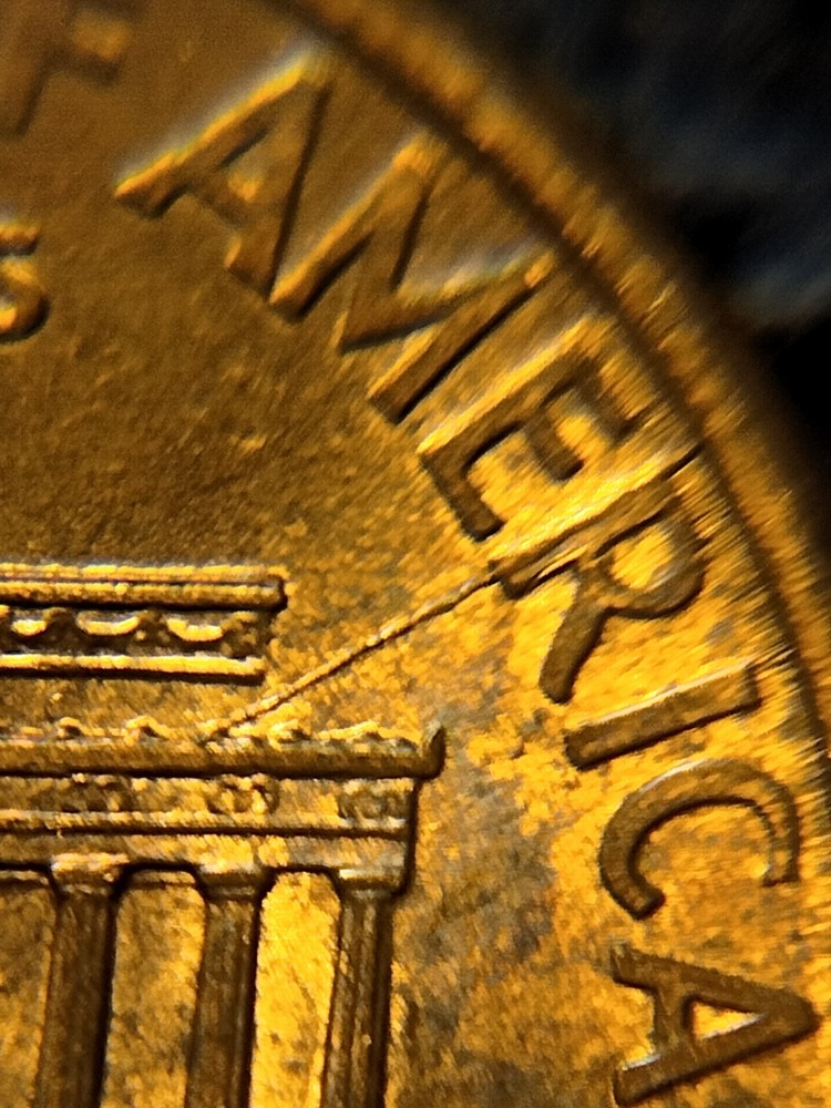 1999 Lincoln Memorial Cent. Reverse Die Crack Error.