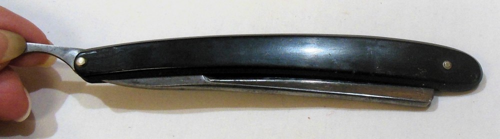 Alsberg & Sons MO Straight Edge Razor Black Celluloid Handle & Box
