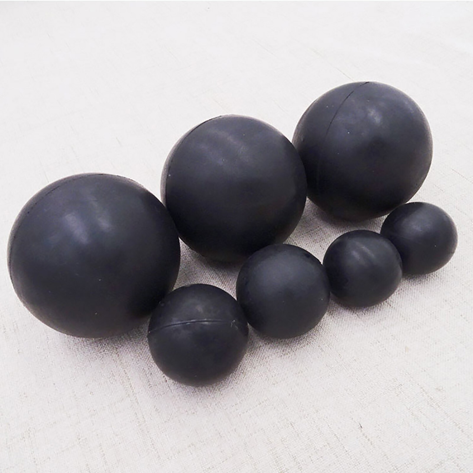Nitrile Rubber Balls 2mm 2.5mm ~ 100mm Black Round Solid Rubber Ball Bouncy Ball
