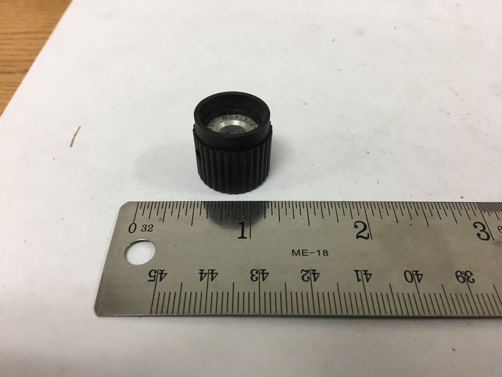 Raytheon Control Knobs MS91528-1D2BC aka 70-2CB-2G Concentric Skirted Round