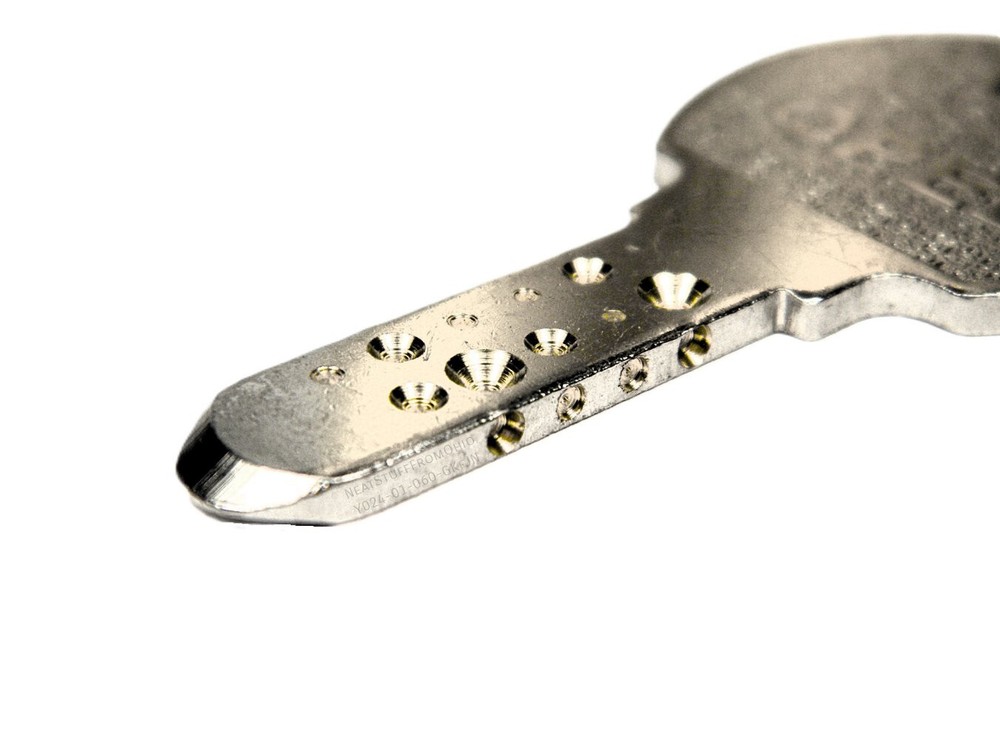 PADLOCK, DIMPLE KEYS (5), DIFFICULT TO DUPLICATE, HIGH-SECURITY, 70MM MEGA-SIZE