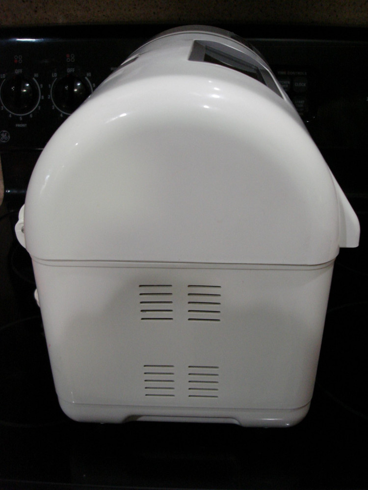 Welbilt Bread Machine Dual (2) - 1 lb.Loaf Express Setting - ABM1L23 Bread Maker