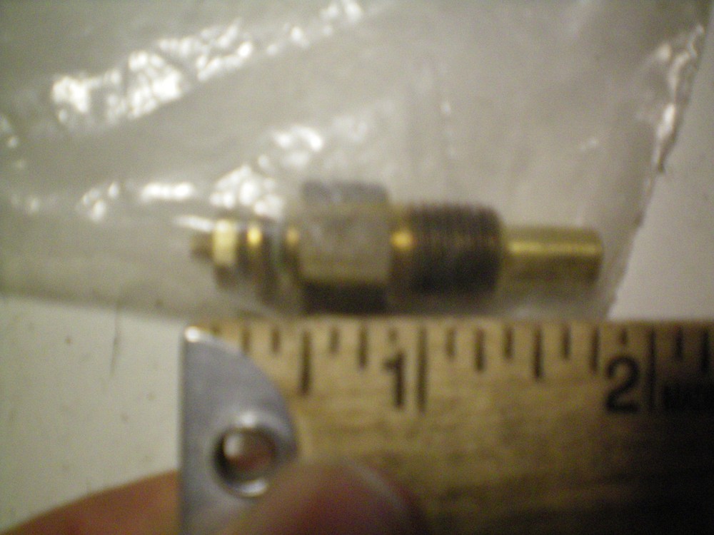 MEDALLION B-1858-1 TEMPERATURE SENDER, FREE FREIGHT