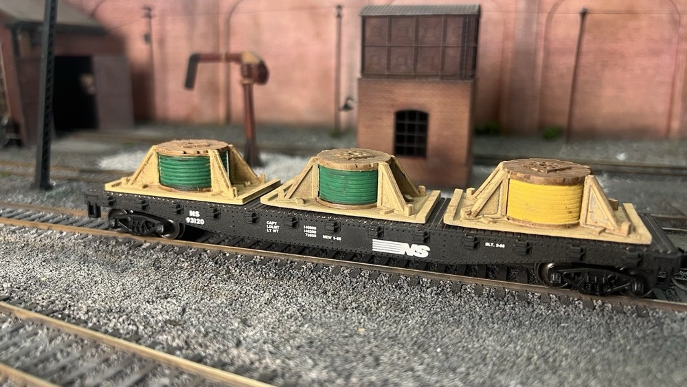 N Scale Cable Drum On Pallet - Car Load (3)