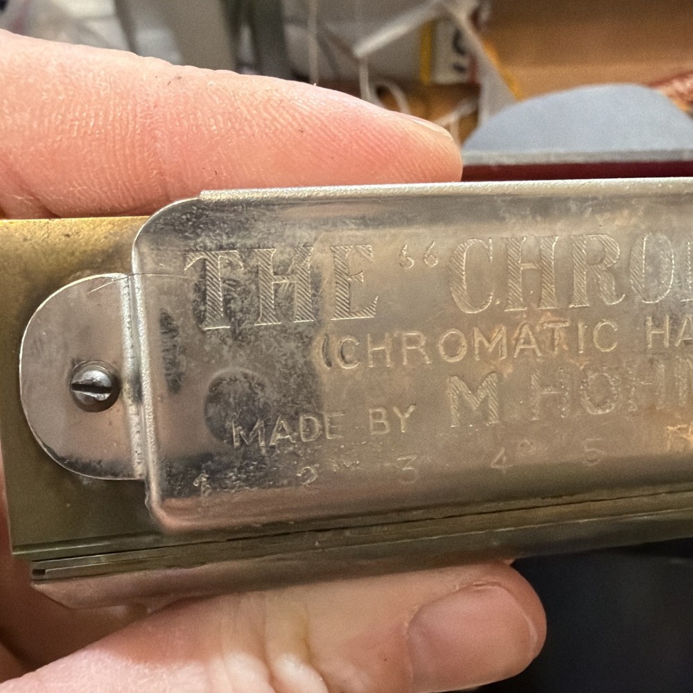the chromonica Chromatic Harmonica c with case Germany