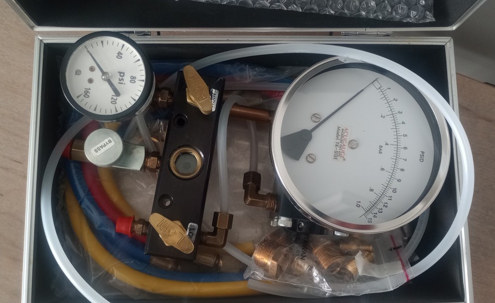 Acugauge Tk-99E Backflow Preventer Test Kit with Hard Case & Adapters 5 Valve