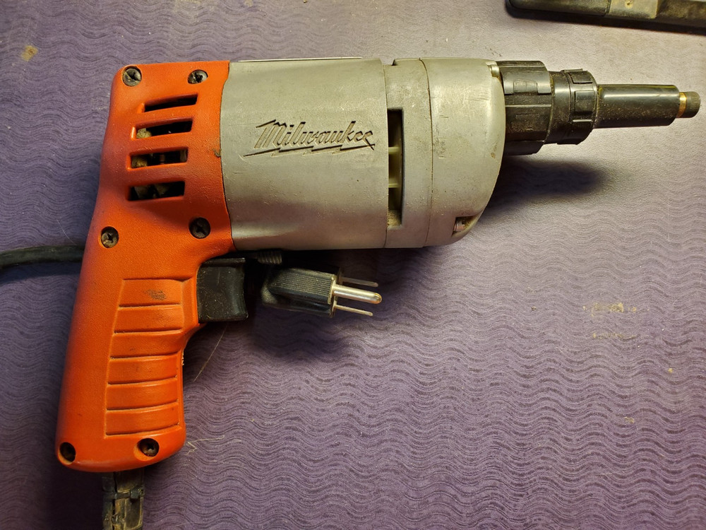 Screw Shooter, Milwaukee