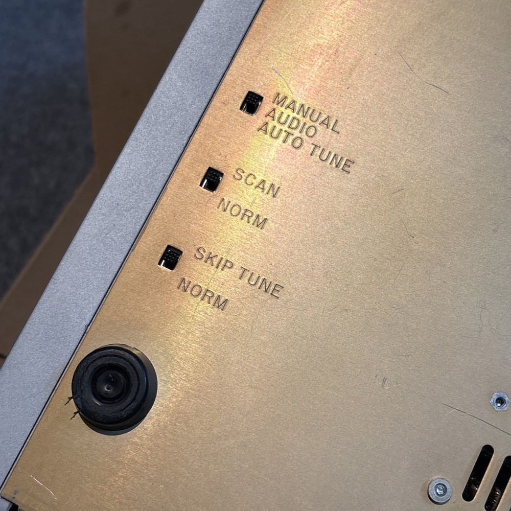 DRAKE ESR 424 Earth Station Receiver
