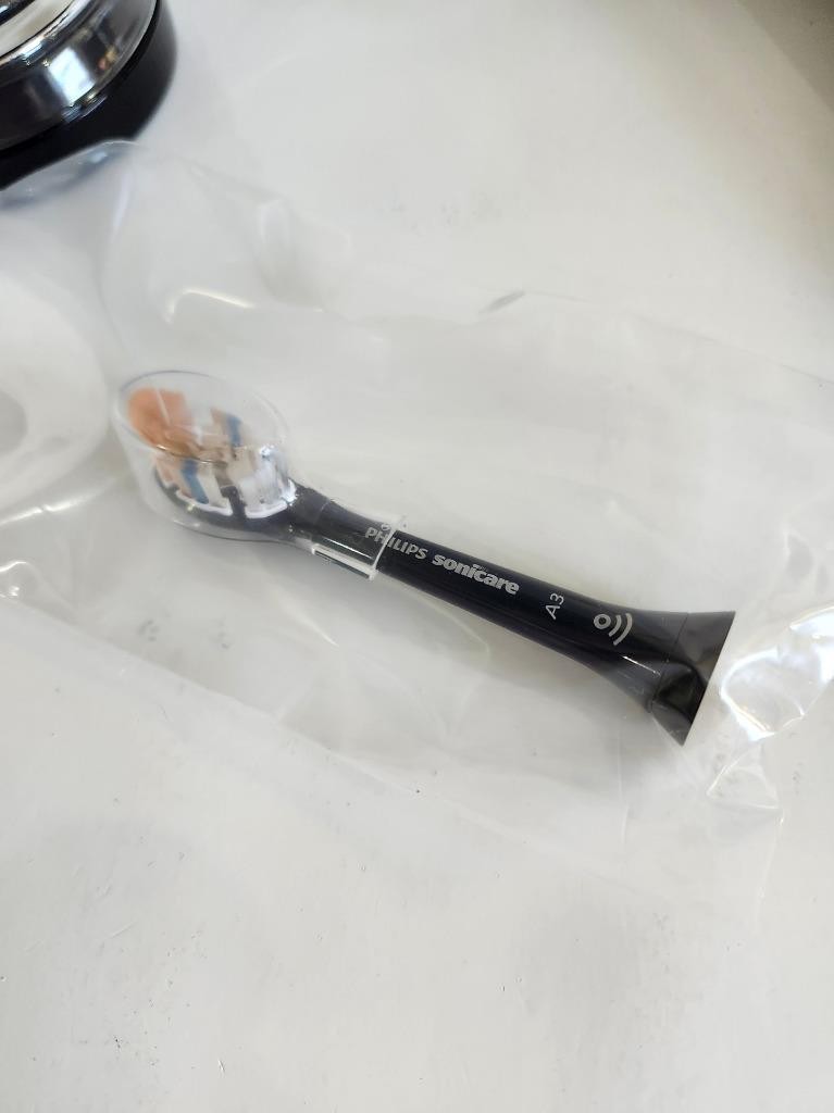 Philips Sonicare DiamondClean 9000 Rechargeable Toothbrush,Black,Please Read