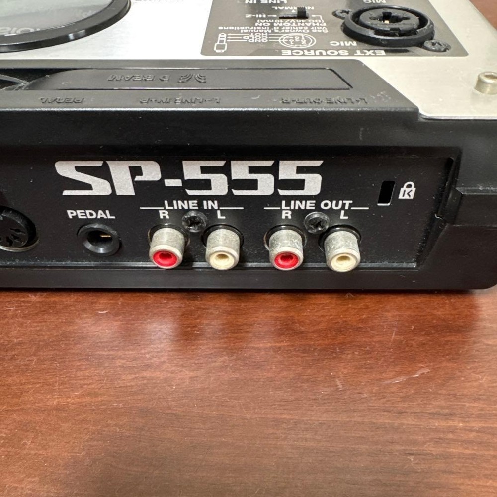 Roland SP-555 Digital DJ Turntable Creative Sampler Good GP