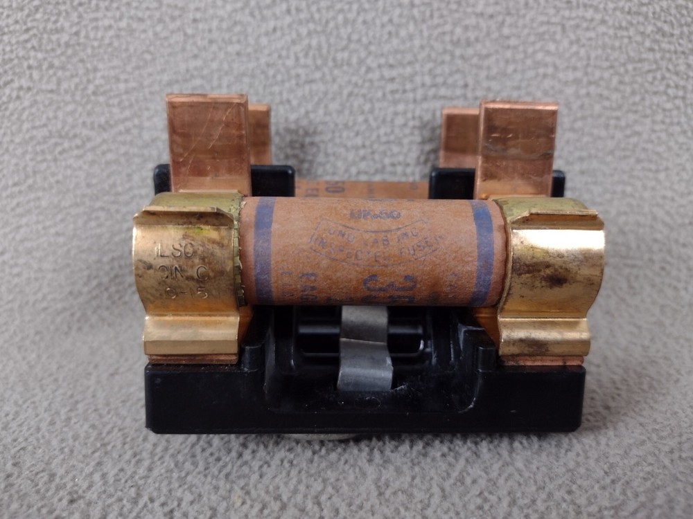 American Fuse Holder Pull-Out Type (LIGHTS)