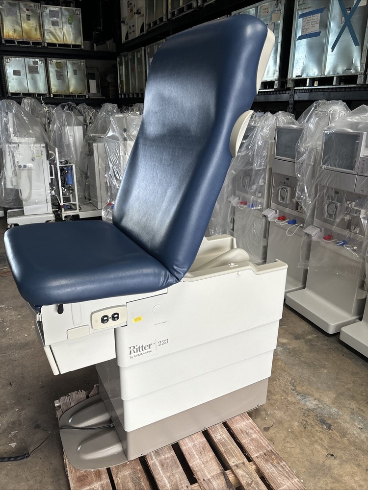 Ritter 223 By Midmark (Blue) w/Foot Switch (FL)