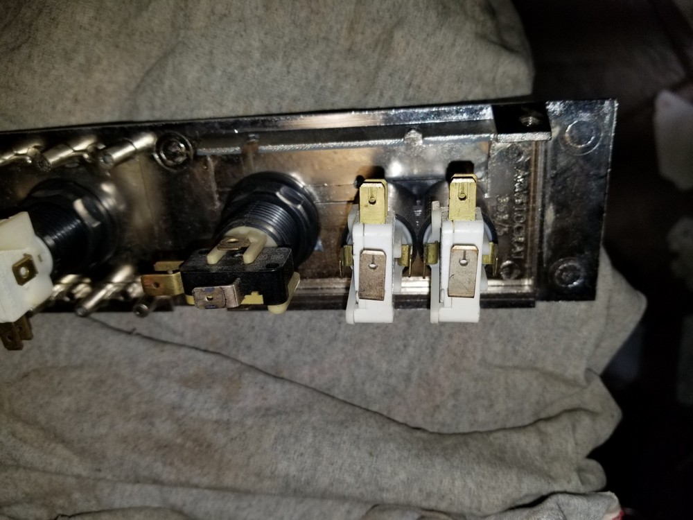 Casino game button controller face plate with coin op hole return button