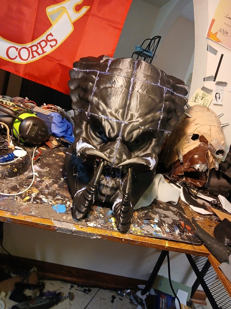 UNFINISHED predator Hunter Cosplay, 3D Printed, Hand Made Mask